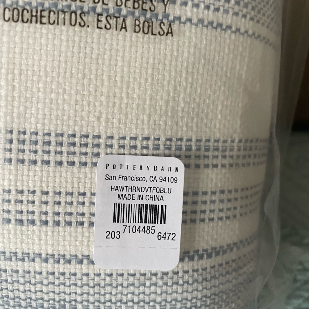 NWT Pottery Barn Hawthorn Striped Duvet Cover, Blue and White - Picture 4 of 7